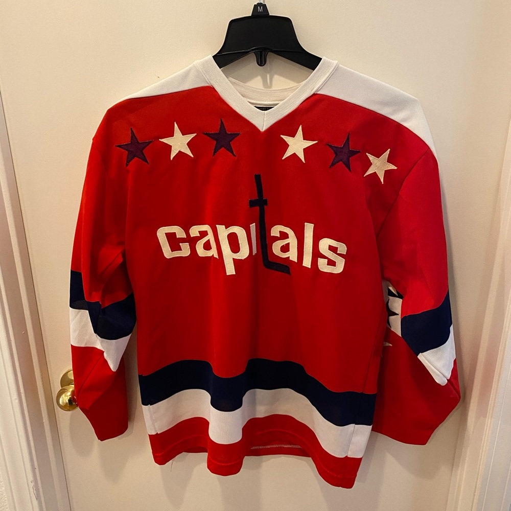 Retro Washington Capitals 90’s away jersey